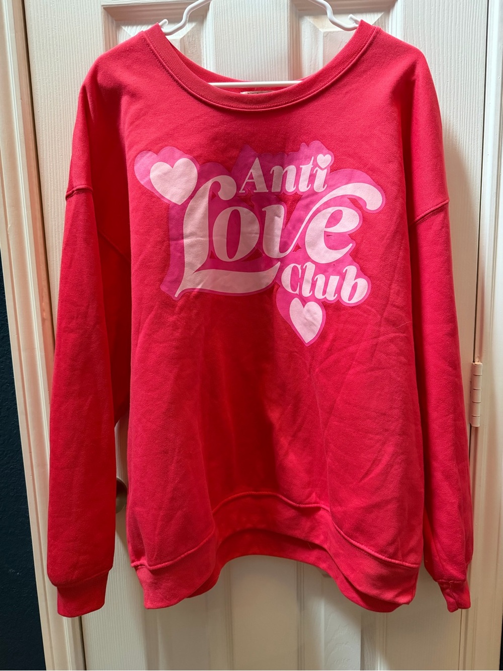 Women's Wound Up Red 'Anti Love Club' Graphic Sweatshirt